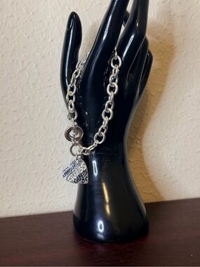 Guess Silver tone Chain Bracelet - Women Jewelry